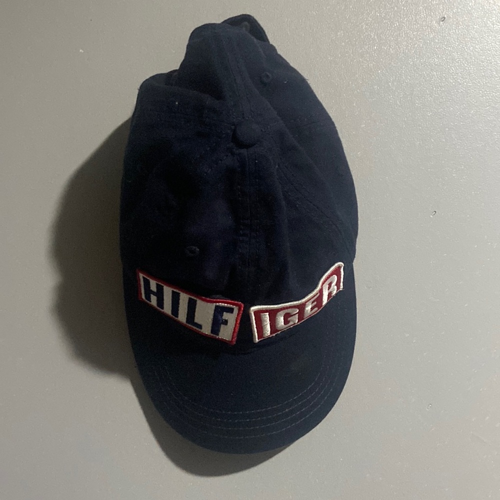 Tommy Hilfiger Hat